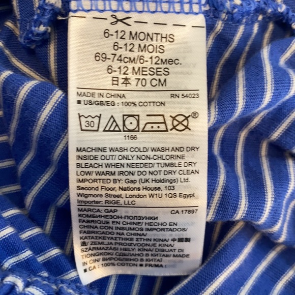 Gap onesie - Picture 5 of 5